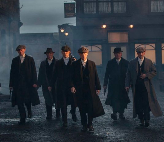 Peaky Blinders – Les gangsters de Birmingham Peaky Blinders - nuit - combat