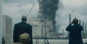 Chernobyl - Valery Legasov et Boris Tcherbina observent le feu dans la centrale nucléaire